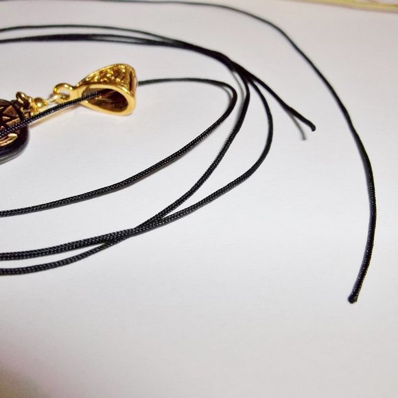 Necklace Pendant Black & Gold Adjustable Size 5276 - Picture 6 of 8